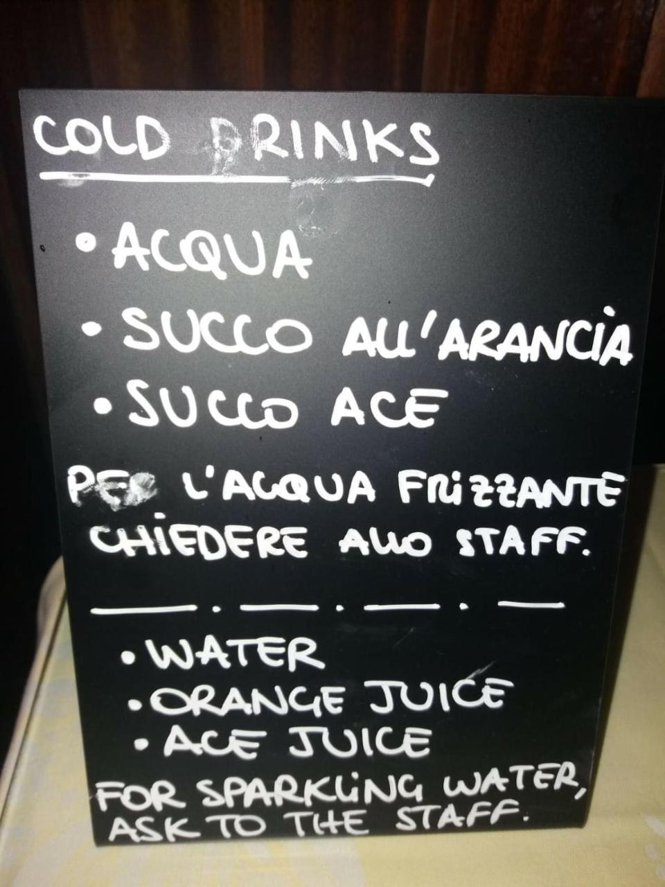 Columbus Urban Resort Florens Exteriör bild Menu in Italian and English